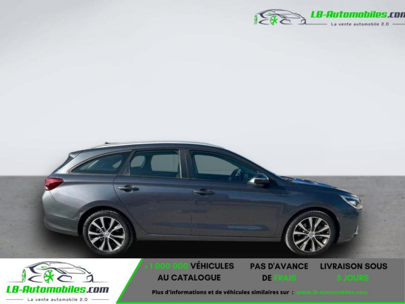 Hyundai i30 SW 1.6 CRDi 110 BVM  occasion � Beaupuy - photo n�5