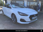 Hyundai i30 occasion Blanc année 2020 boite Robotisee Annonce Hyundai i30 occasion Essence 1.4 T-GDI 140ch Executive DCT-7 Euro6d-T EVAP à La Teste-de-Buch