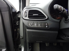 Hyundai i30 1.5 dpi 110-  occasion � Ganges - photo n�7