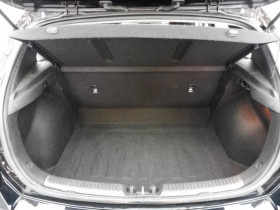 Hyundai i30 1.5 dpi 110essence  occasion � Ganges - photo n�9