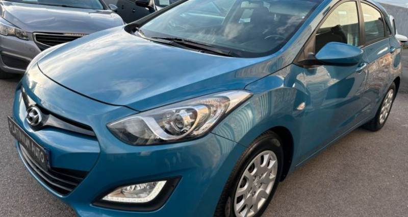 Hyundai i30 II 1.6 CRDI 110 Creative DCT-7