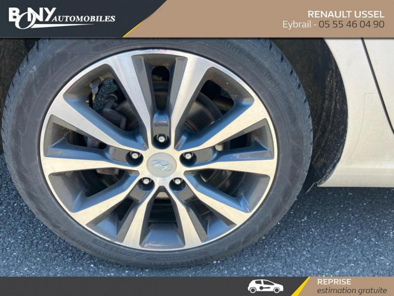 Hyundai i30 SW 1.6 CRDi 115 BVM6 Business  occasion  Ussel - photo n5