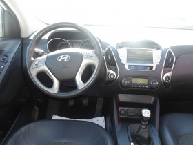 Hyundai IX35 1.7 CRDI PACK EDITION  occasion � Toulouse - photo n�6