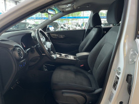 Hyundai Kona 64 kWh - 204 ch  occasion  Beaupuy - photo n6