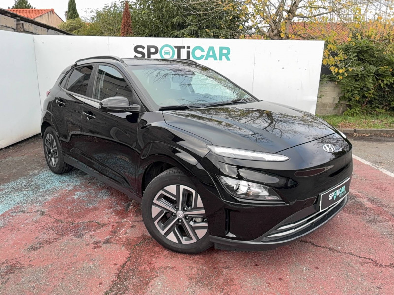 Hyundai Kona Kona Electrique 39 kWh - 136 ch Intuitive 5p 2020 - photo n°11 Hyundai Kona Kona Electrique 39 kWh - 136 ch Intuitive 5p  occasion à Libourne - photo n°11