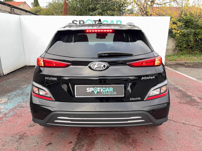 Hyundai Kona Kona Electrique 39 kWh - 136 ch Intuitive 5p 2020 - photo n°4 Hyundai Kona Kona Electrique 39 kWh - 136 ch Intuitive 5p  occasion à Libourne - photo n°4