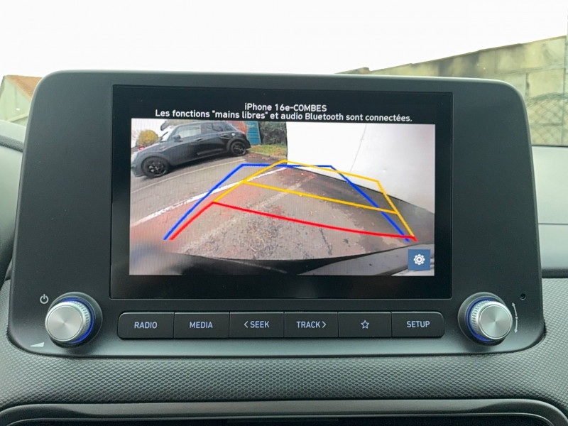 Hyundai Kona Kona Electrique 39 kWh - 136 ch Intuitive 5p 2020 - photo n°10 Hyundai Kona Kona Electrique 39 kWh - 136 ch Intuitive 5p  occasion à Libourne - photo n°10