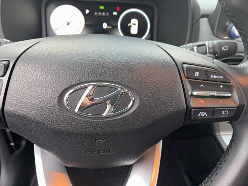 Hyundai Kona Kona Electrique 39 kWh - 136 ch Intuitive 5p 2020 - photo n°17 Hyundai Kona Kona Electrique 39 kWh - 136 ch Intuitive 5p  occasion à Libourne - photo n°17