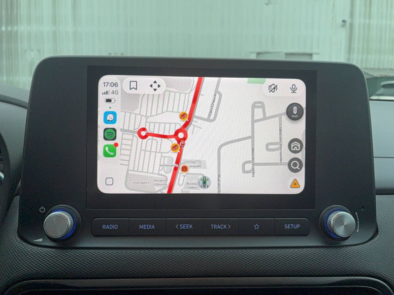 Hyundai Kona Kona Electrique 39 kWh - 136 ch Intuitive 5p 2020 - photo n°6 Hyundai Kona Kona Electrique 39 kWh - 136 ch Intuitive 5p  occasion à Libourne - photo n°6