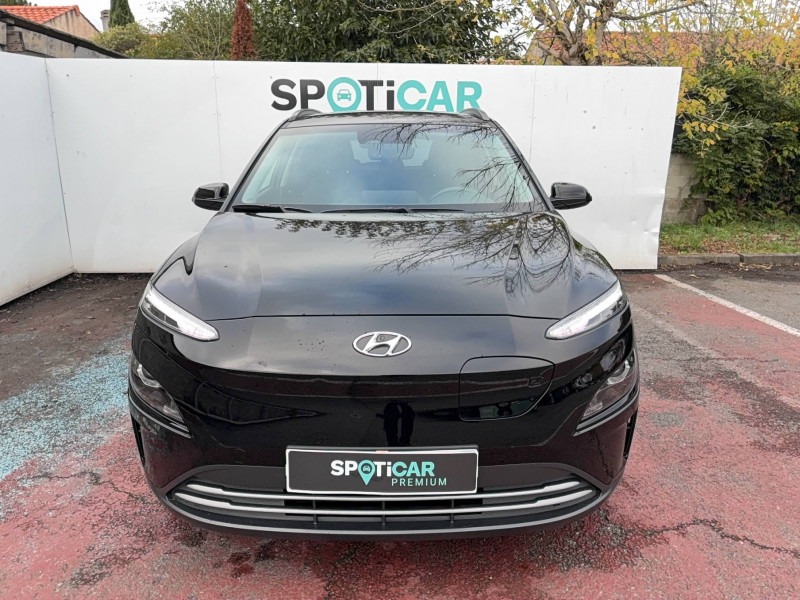Hyundai Kona Kona Electrique 39 kWh - 136 ch Intuitive 5p 2020 - photo n°3 Hyundai Kona Kona Electrique 39 kWh - 136 ch Intuitive 5p  occasion à Libourne - photo n°3