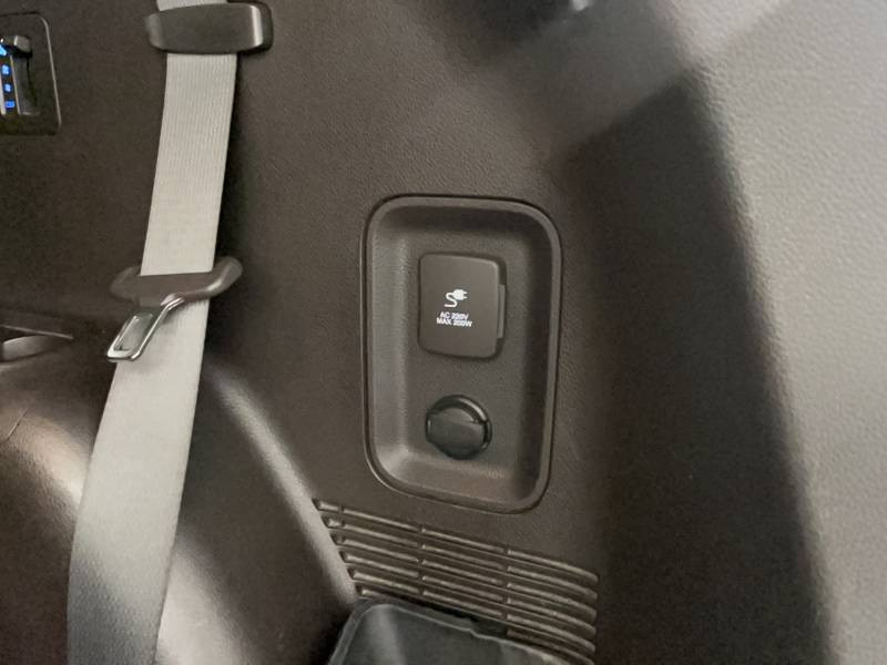 Hyundai Santa Fe . 2.2 CRDi 197 4WD Executive 7pl A 2015 - photo n°12 Hyundai Santa Fe . 2.2 CRDi 197 4WD Executive 7pl A  occasion à Biscarrosse - photo n°12