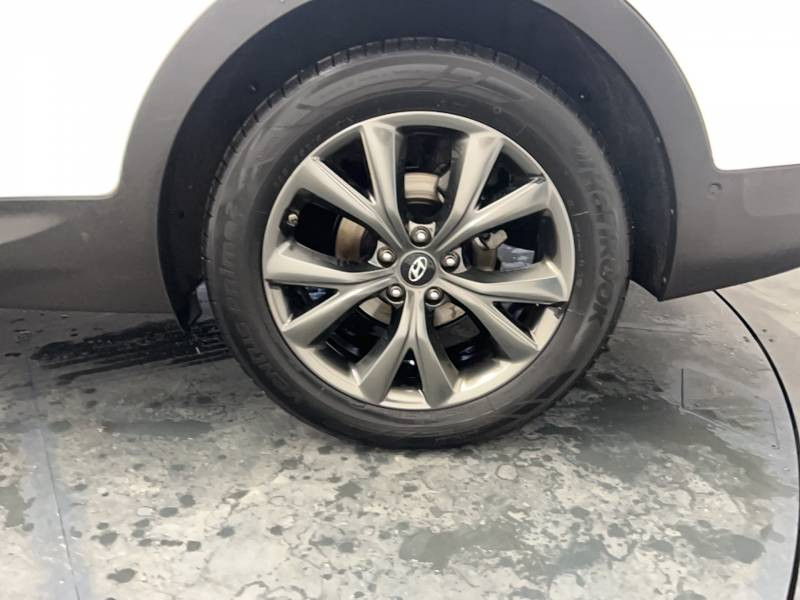 Hyundai Santa Fe . 2.2 CRDi 197 4WD Executive 7pl A 2015 - photo n°17 Hyundai Santa Fe . 2.2 CRDi 197 4WD Executive 7pl A  occasion à Biscarrosse - photo n°17