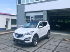 Hyundai Santa Fe occasion Blanc année 2015 boite Automatique Annonce Hyundai Santa Fe occasion Diesel 2.2 CRDI 200 4WD 7 Places à Beaupuy