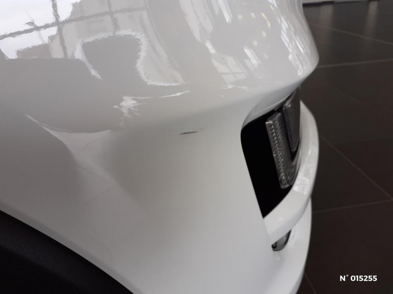 Hyundai Tucson 1.6 CRDI 115ch Intuitive Blanc occasion à Clermont - photo n°16