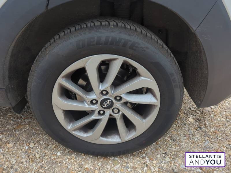 Hyundai Tucson 1.7 CRDi 115 2WD Initia  occasion  AMIENS - photo n6