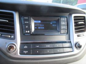 Hyundai Tucson 1.7 CRDI 115CH INTUITIVE 2WD  occasion  Toulouse - photo n5