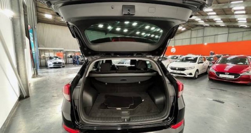 Hyundai Tucson II 1.7 CRDI 115ch Creative 2WD 2017 - photo n°5 Hyundai Tucson II 1.7 CRDI 115ch Creative 2WD  occasion à Guipavas - photo n°5