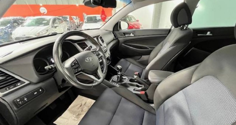 Hyundai Tucson II 1.7 CRDI 115ch Creative 2WD 2017 - photo n°7 Hyundai Tucson II 1.7 CRDI 115ch Creative 2WD  occasion à Guipavas - photo n°7