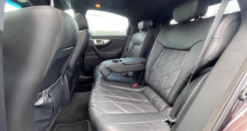Infiniti FX FX50 QX70 5.0l 390ch S PREMIUM AWD Toit Ouvrant Sièges Chauf 2009 - photo n°7 Infiniti FX FX50 QX70 5.0l 390ch S PREMIUM AWD Toit Ouvrant Sièges Chauf  occasion à Étampes - photo n°7