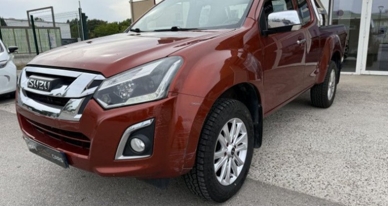 Isuzu D-Max 1.9 DDI 164CH SPACE PLANET A-C 4X4 2017 - photo n°5 Isuzu D-Max 1.9 DDI 164CH SPACE PLANET A-C 4X4  occasion à FUVEAU - photo n°5