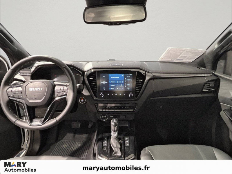 Isuzu D-Max D-MAX N60 SPACE CAB 1.9 164 CH 4X4 AT  occasion  Biéville-Beuville - photo n8
