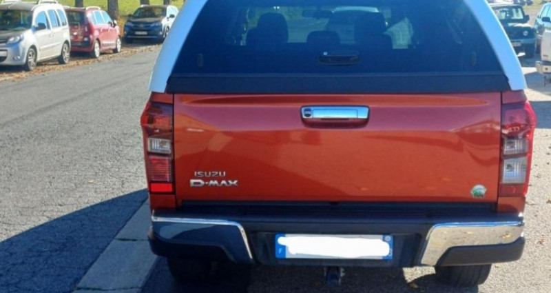 Isuzu D-Max II CREW CAB SOLAR PLUS 4X4 1.9TDI 163 A/T BVA 2017 - photo n°4 Isuzu D-Max II CREW CAB SOLAR PLUS 4X4 1.9TDI 163 A/T BVA  occasion à ST BONNET LE FROID - photo n°4