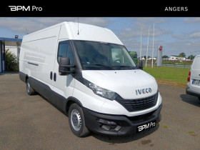 Iveco DAILY occasion 2021 mise en vente à ST LEGER DE LINIERES par le garage SDVI - St Léger de Linières - photo n°1