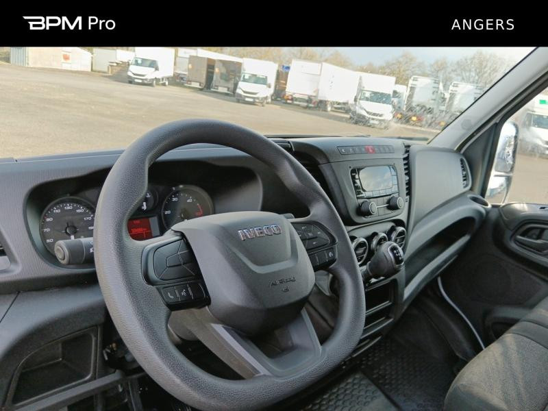 Iveco DAILY 35S Fg 35S14H V12  occasion  ST LEGER DE LINIERES - photo n9