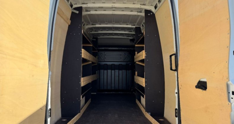 Iveco DAILY FOURGON 35S16 L3 12M3 2024 - photo n°4 Iveco DAILY FOURGON 35S16 L3 12M3  occasion à MIONS - photo n°4