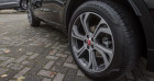Jaguar E-pace occasion Noir année 2020 boite Automatique Annonce Jaguar E-pace occasion Essence P200 AWD R-DYNAMIC S à Montévrain