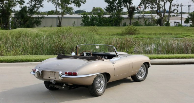 Jaguar E-Type (xke)  occasion  LYON - photo n4