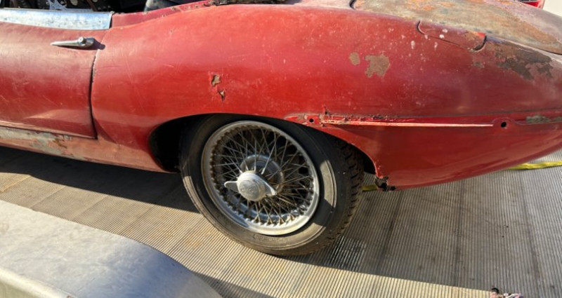 Jaguar E-Type   occasion � LYON - photo n�3