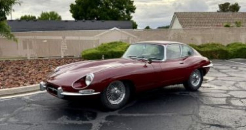Jaguar E-Type  1968 Jaguar E-Type   occasion à LYON