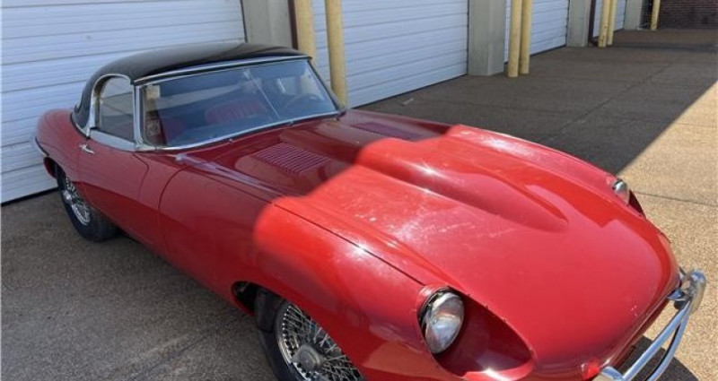 Jaguar E-Type  1966 - photo n°3 Jaguar E-Type   occasion à LYON - photo n°3