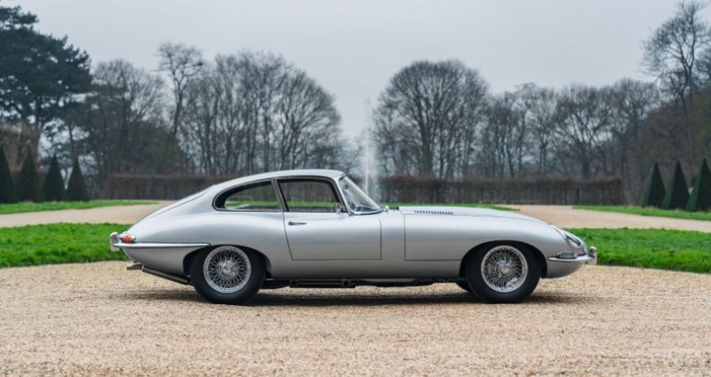 Jaguar E-Type 3.8L FHC  occasion à Paris 7 - photo n°6