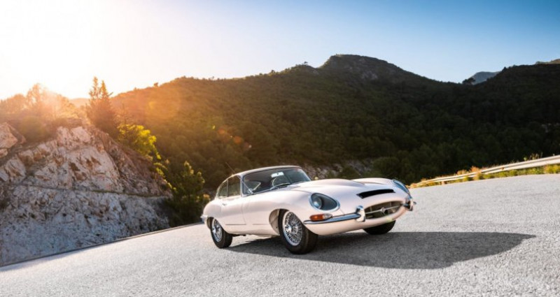 Jaguar E-Type 3l8 coupe 1962  occasion � MARCQ - photo n�5