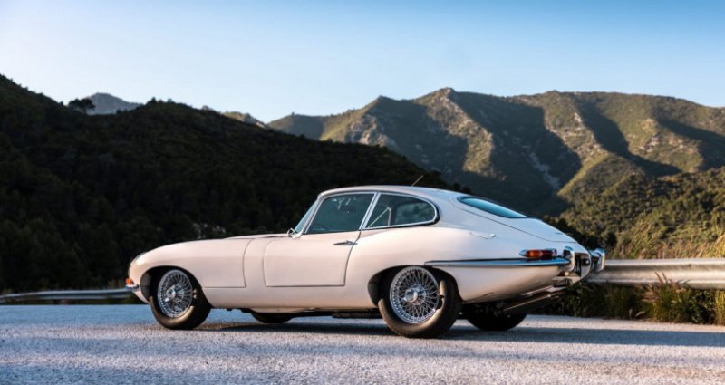 Jaguar E-Type 3l8 coupe 1962  occasion � MARCQ - photo n�4