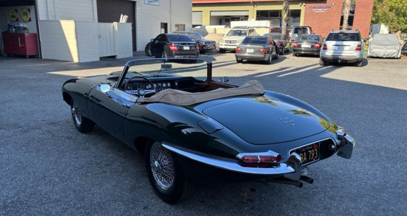 Jaguar E-Type E 4.2  occasion  LYON - photo n4