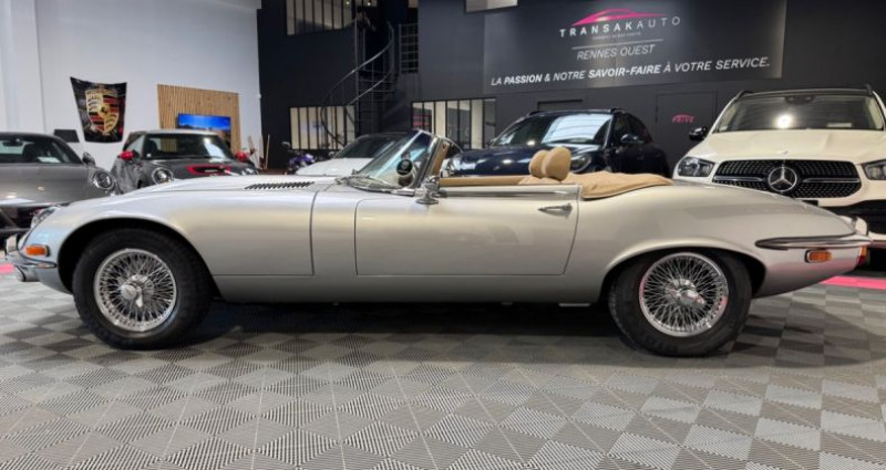 Jaguar E-Type E Cabriolet 5.3 V12 272 ch BVA ( Moteur refait neuf 20000 km  occasion  LA CHAPELLE DES FOUGERETZ - photo n6