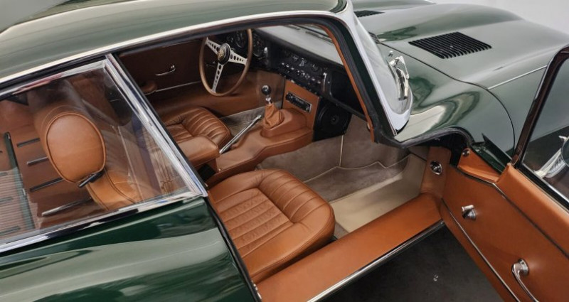 Jaguar E-Type E coupé 4.2 1966 - photo n°5 Jaguar E-Type E coupé 4.2  occasion à CREANCES - photo n°5