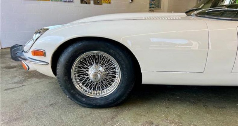 Jaguar E-Type Roadster  occasion  LYON - photo n6