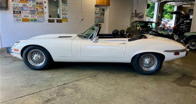 Jaguar E-Type Roadster  occasion  LYON - photo n5
