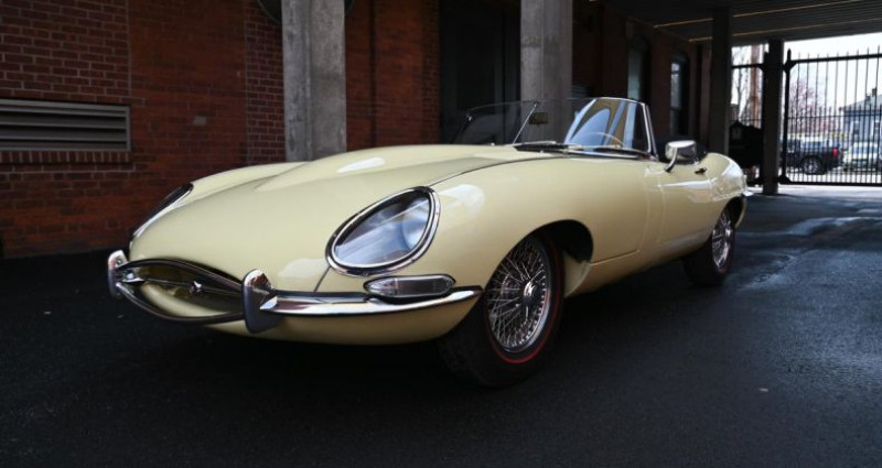 Jaguar E-Type Series 1 4.2 Roads  occasion à LYON - photo n°4