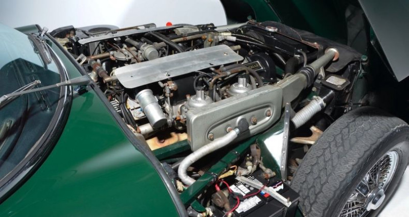 Jaguar E-Type XKE V12  occasion  Le Havre - photo n6