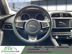 Jaguar F-Pace 2.0 - 250 ch AWD BVA  occasion � Beaupuy - photo n�9