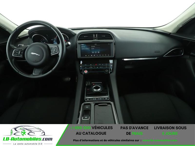 Jaguar F-Pace 2.0 D - 163 2WD  occasion  Beaupuy - photo n3