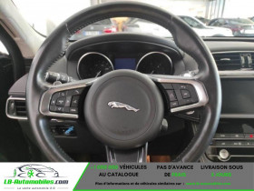Jaguar F-Pace 2.0 D - 180 ch 2WD BVA  occasion � Beaupuy - photo n�4