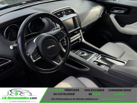 Jaguar F-Pace 2.0 D - 180 ch 2WD BVA  occasion � Beaupuy - photo n�9