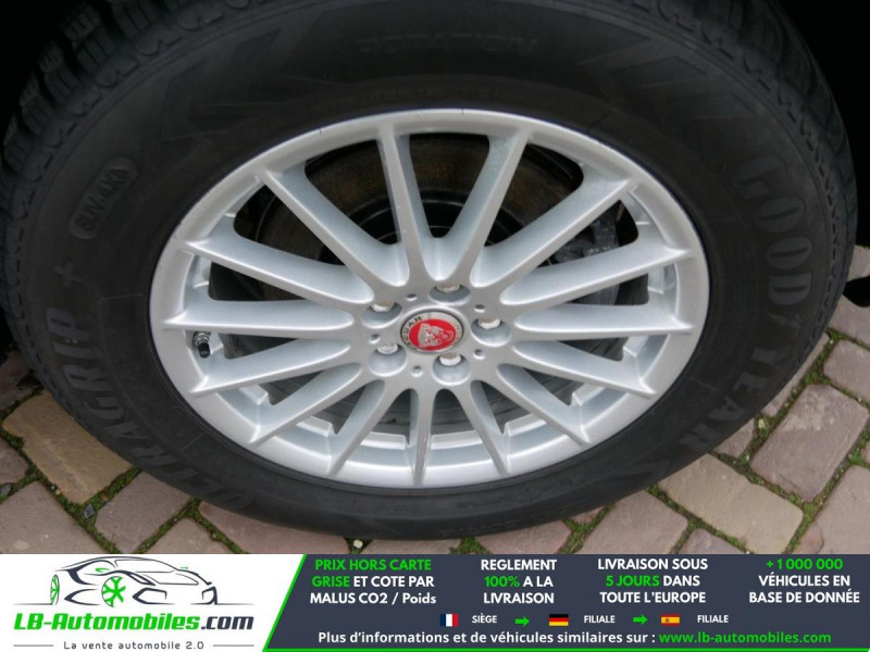 Jaguar F-Pace 2.0 D - 180 ch AWD BVA  occasion � Beaupuy - photo n�9