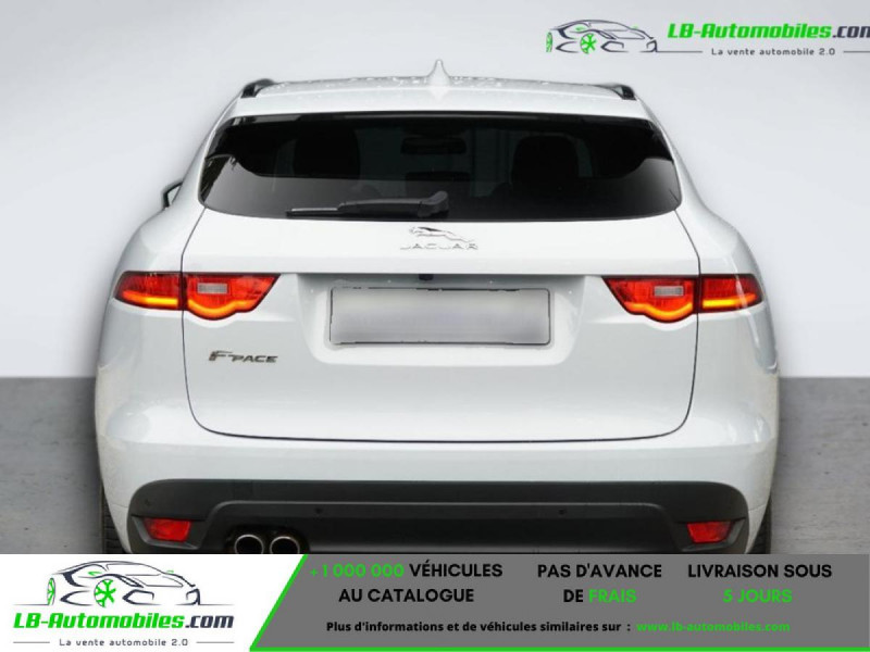 Jaguar F-Pace 2.0 D - 180 ch AWD BVA  occasion � Beaupuy - photo n�6
